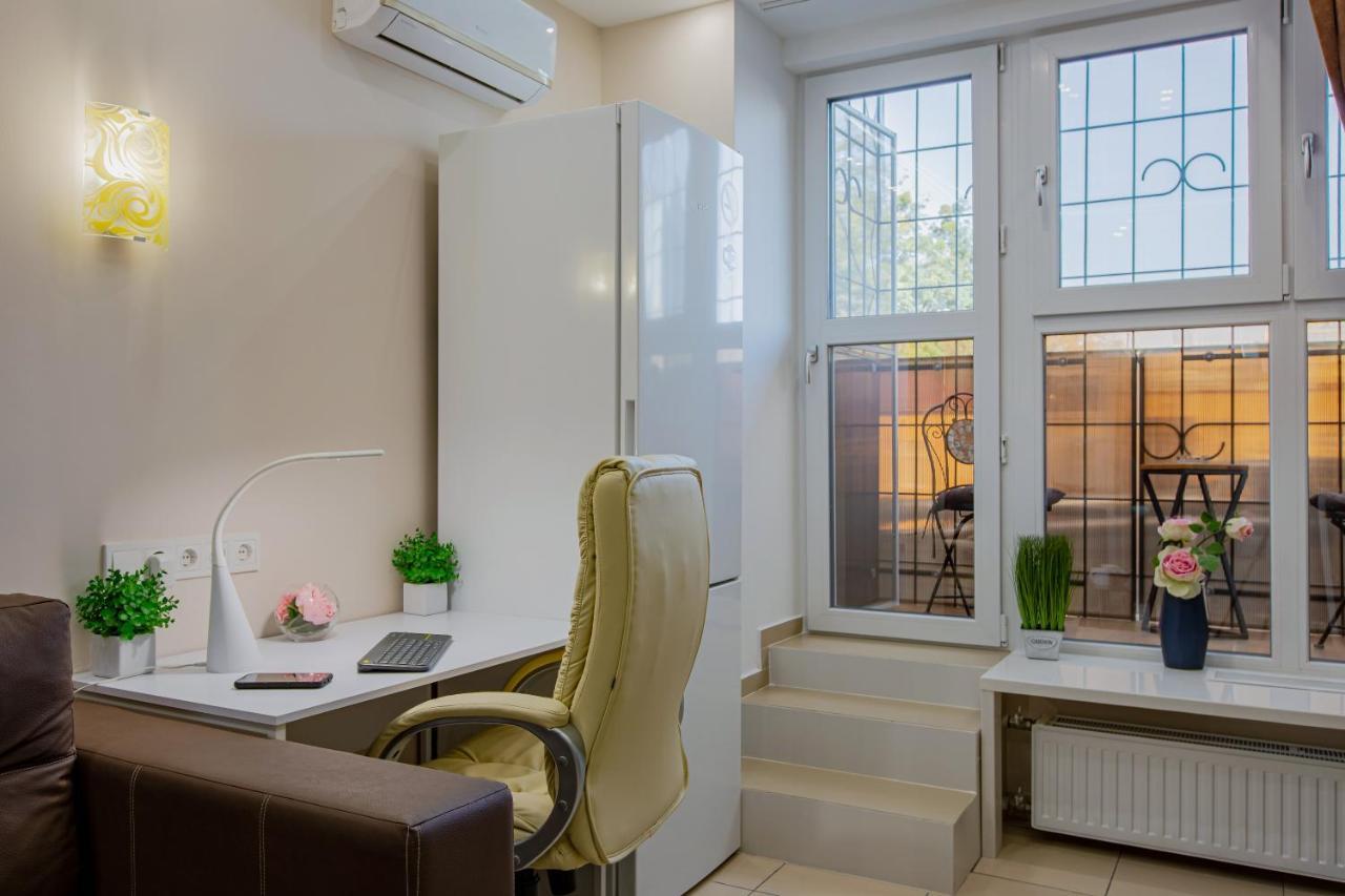Big Jacuzzi , Sauna , Khreshchatyk Apartments Kyiv Exterior photo