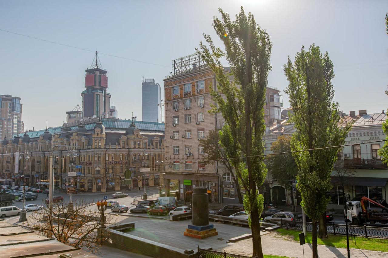 Big Jacuzzi , Sauna , Khreshchatyk Apartments Kyiv Exterior photo
