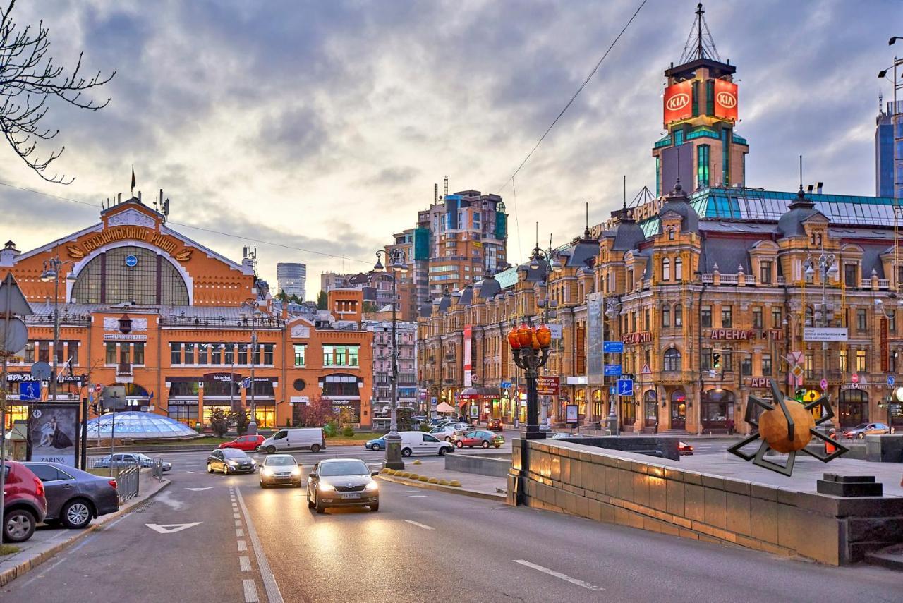 Big Jacuzzi , Sauna , Khreshchatyk Apartments Kyiv Exterior photo