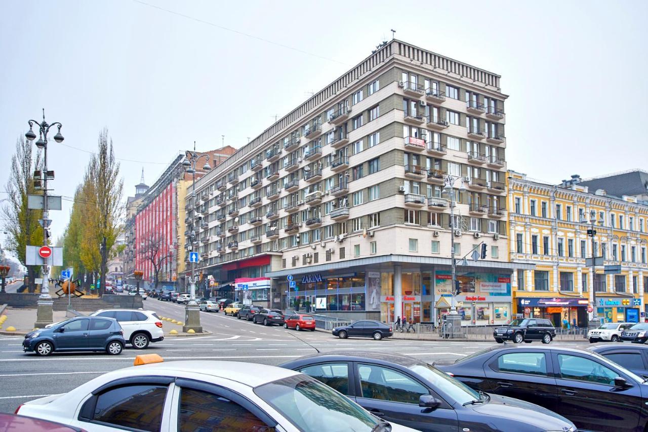 Big Jacuzzi , Sauna , Khreshchatyk Apartments Kyiv Exterior photo