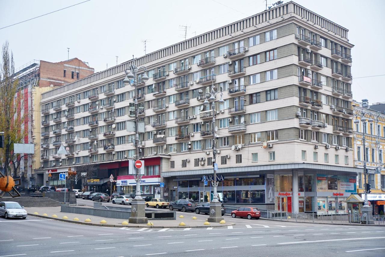 Big Jacuzzi , Sauna , Khreshchatyk Apartments Kyiv Exterior photo
